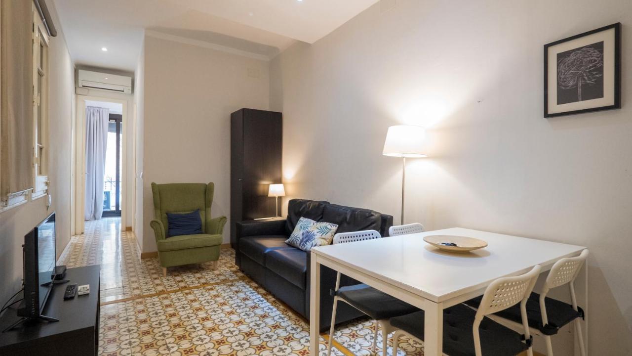 Apartamento De 3 Dormitorios Barcelone Extérieur photo